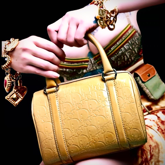 Christian Dior Vintage By John Galliano Chain Link Logo Padlock Runway Bracelet - Picture 8 of 16